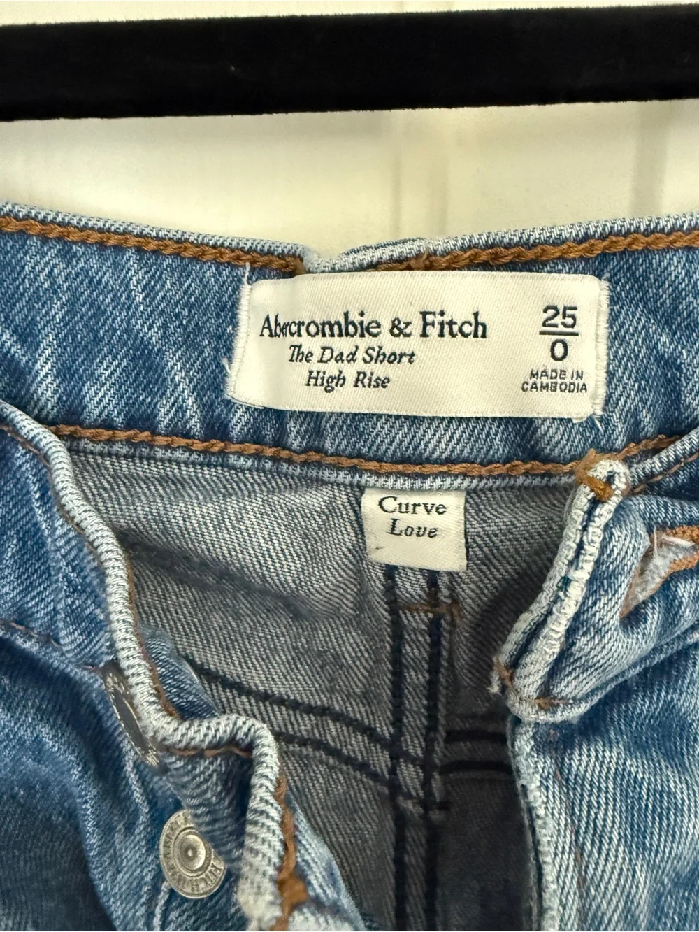 Abercrombie & Fitch Light Wash Distressed The Dad Short High-Rise Jean Shorts